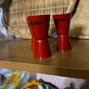 😄Vintage tin Bacardi shot glasses